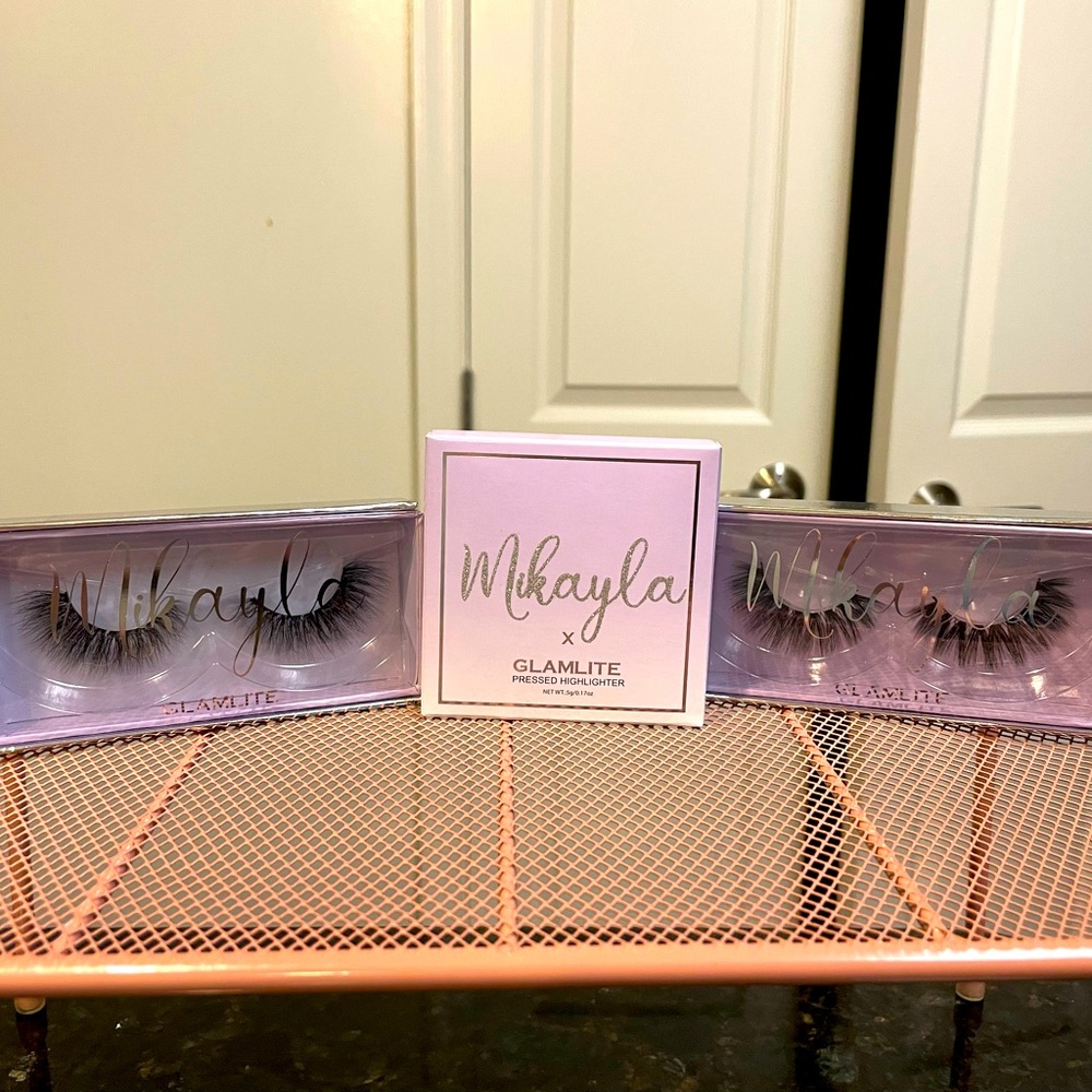 GlamLite x Mikayla Highlighter and Lashes bundle